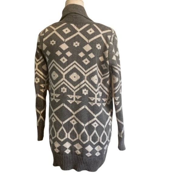 Old Navy Knit Open Cardigan - Picture 3 of 6